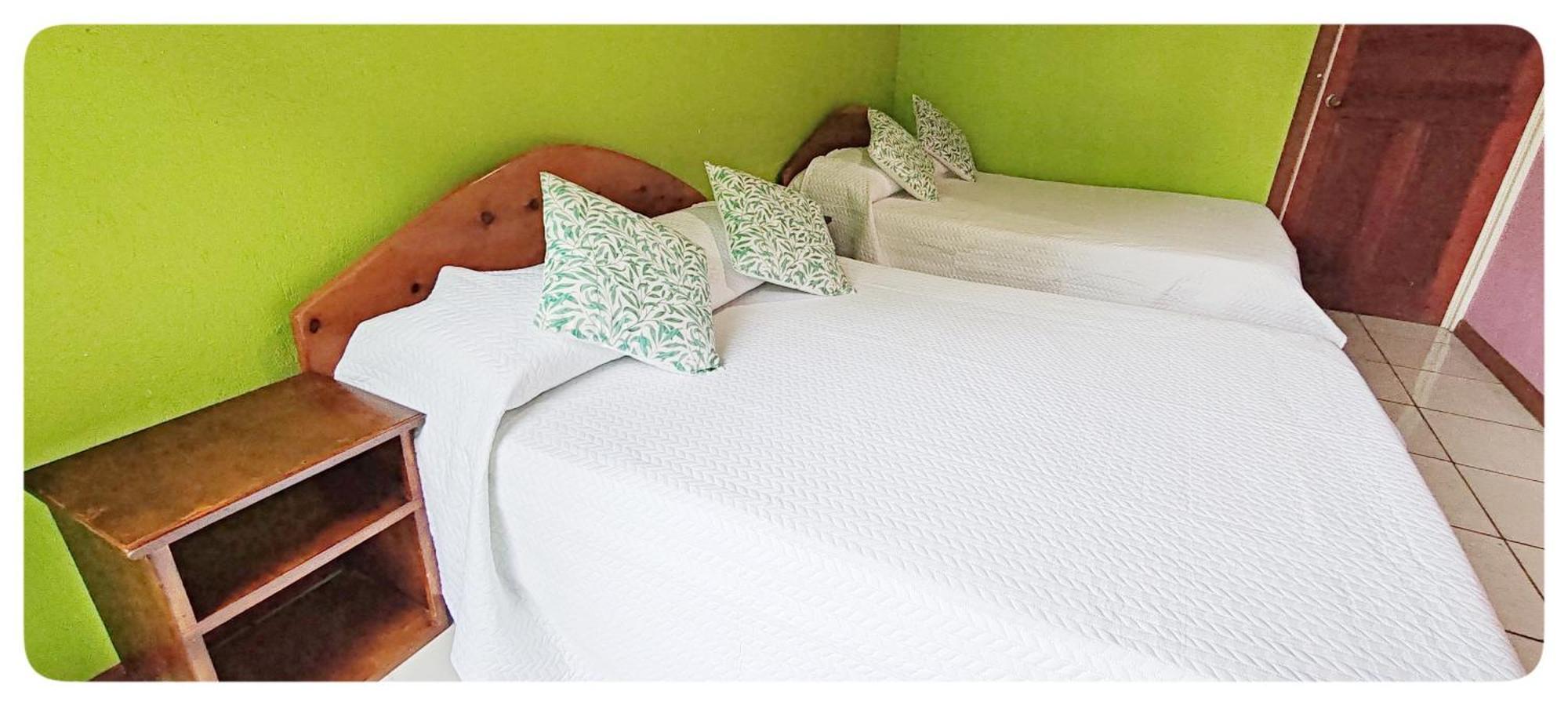 Hotel&Hostel Sloth Backpackers Monteverde Buitenkant foto