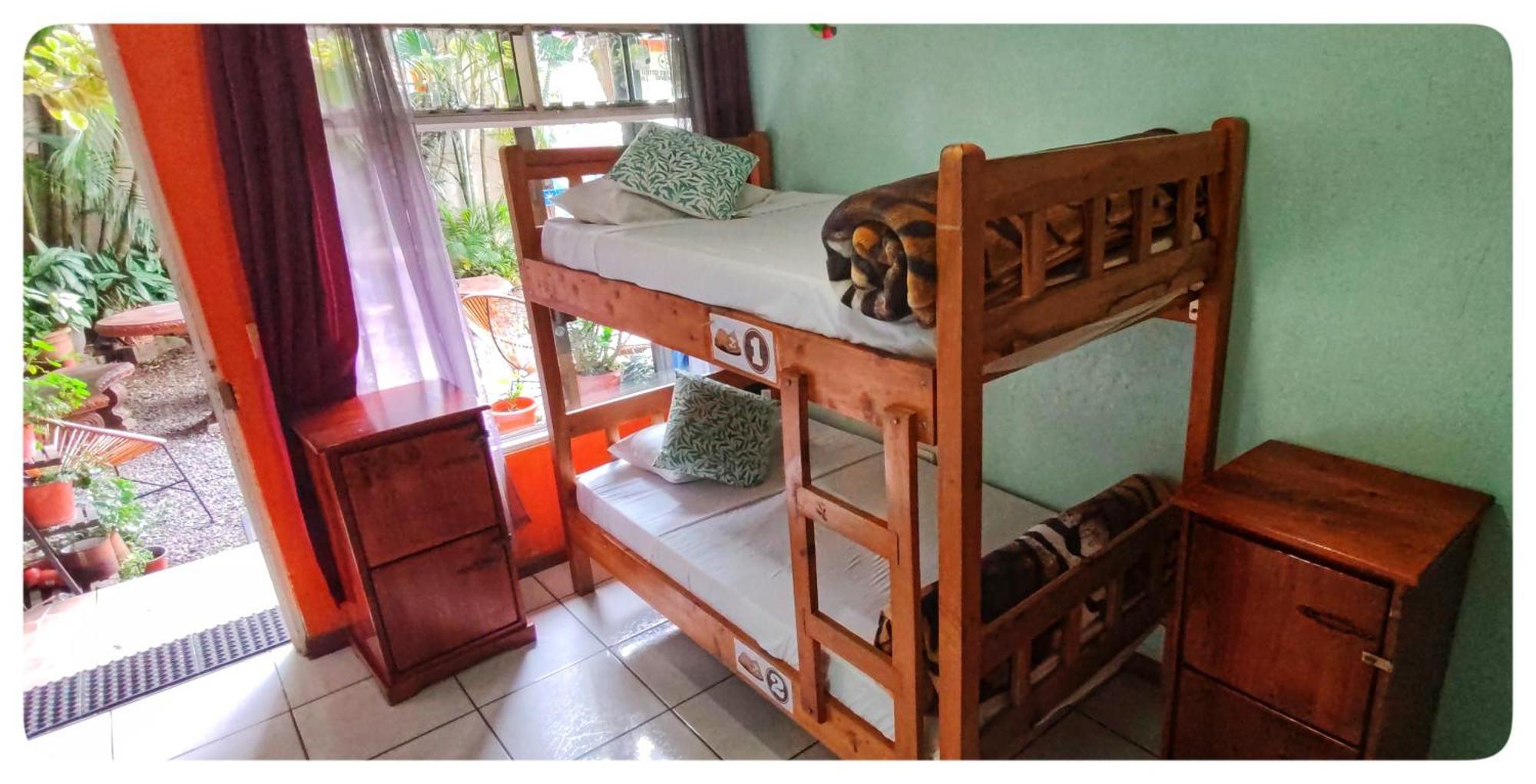 Hotel&Hostel Sloth Backpackers Monteverde Buitenkant foto