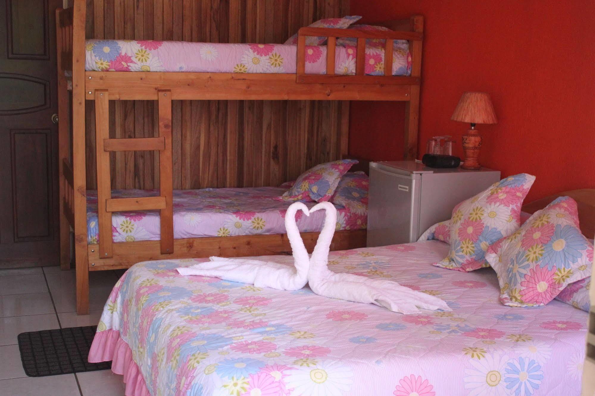 Hotel&Hostel Sloth Backpackers Monteverde Buitenkant foto